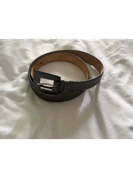Vintage Saks Fifth Avenue Gray Women’s Leather Belt Covered Buckle Size Medium main image 6